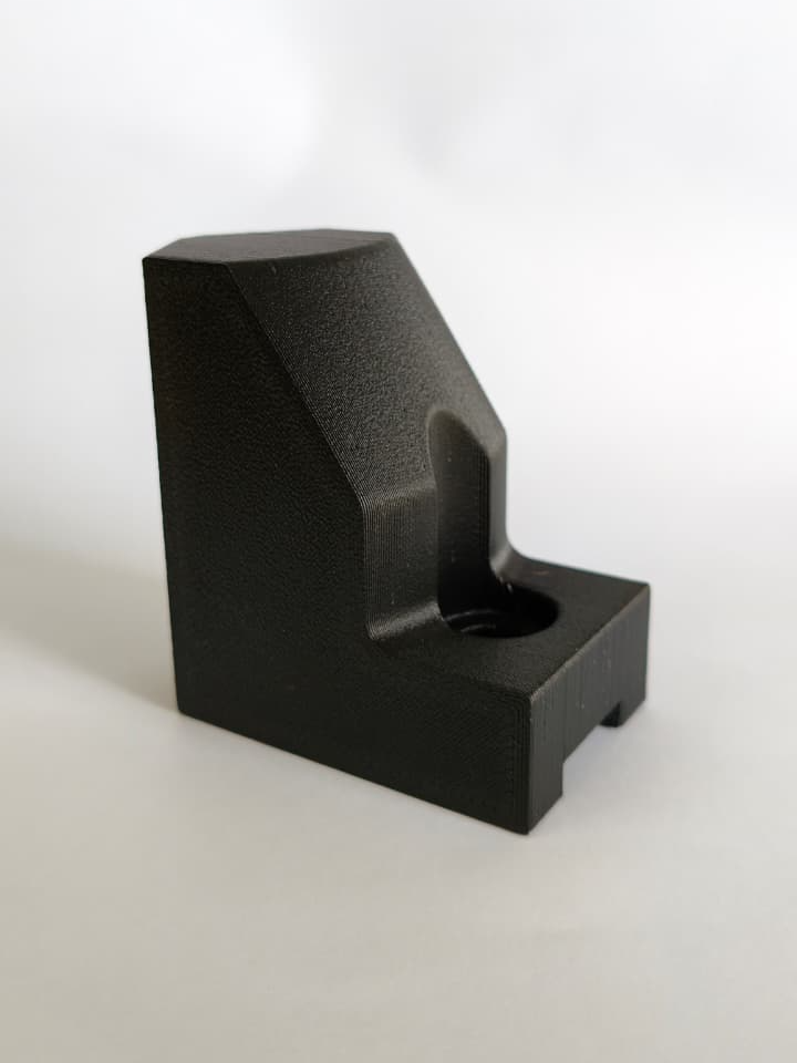 Robot end-of-arm 3-jaw centric gripper 3D printed in carbon fibre reinforced ABS